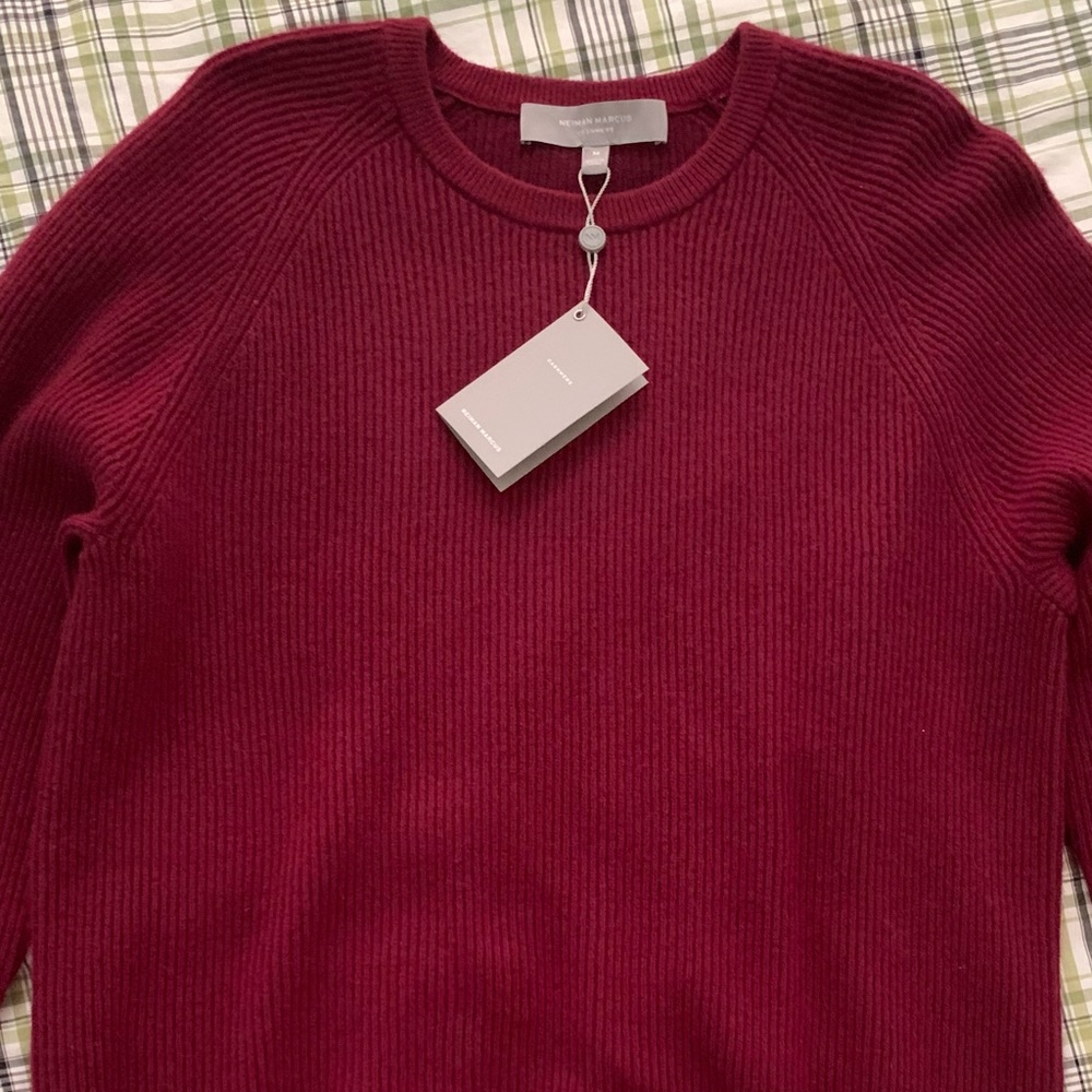 Neiman Marcus Cashmere Sweater